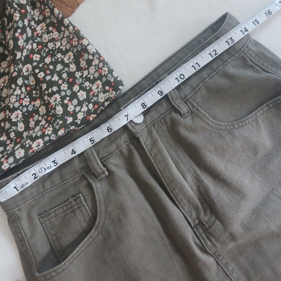 Shein Sxy • Women's Army Green High Waist Cargo Flap Pocket Denim Jean Skirt - Picture 13 of 16